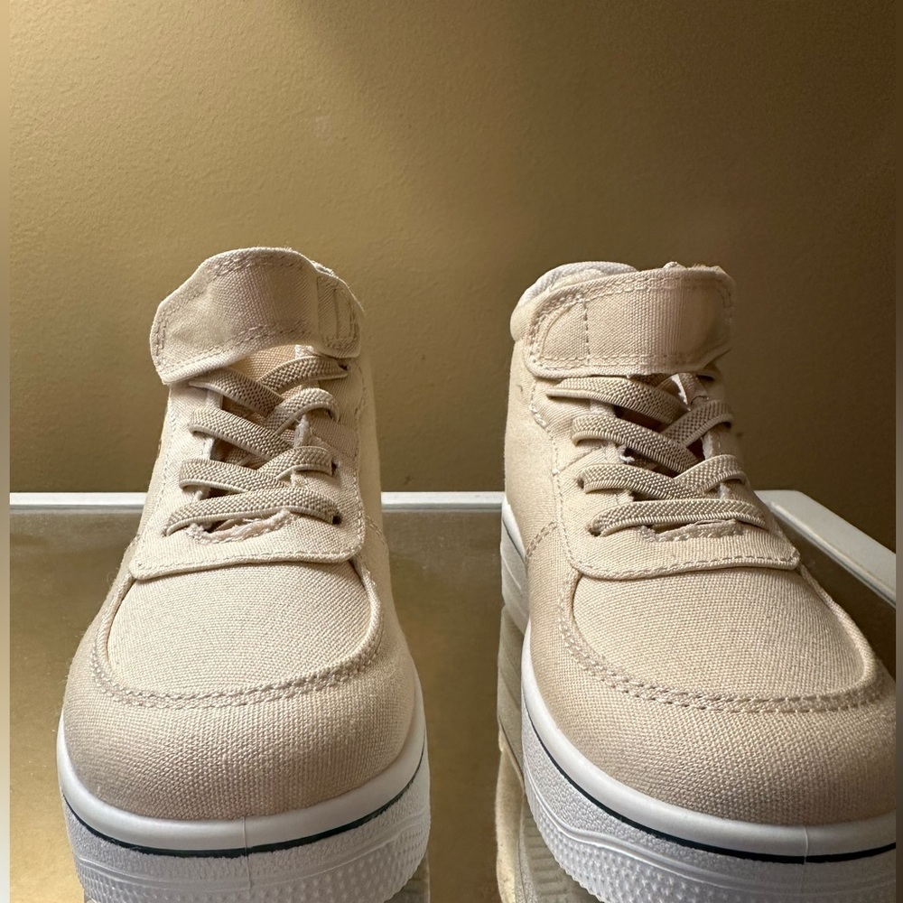 Toddler canvas dinosaur high tops size 8 - Picture 3 of 8